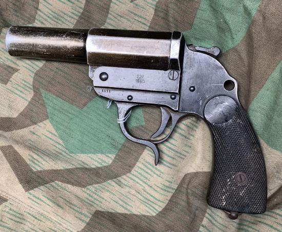 Deactivated WW2 German Flare Pistol