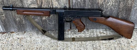 Deactivated WWII US 1928A1 Thompson SMG