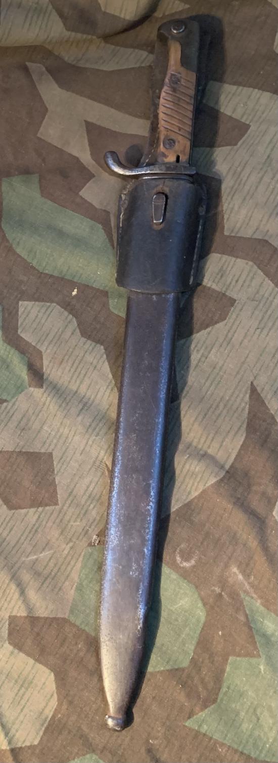 WW1 German G98 Mauser Bayonet with frog