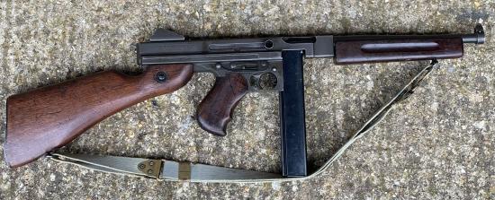 Deactivated WW2 US M1A1 Thompson SMG