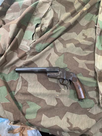 Deactivated WW1 German Hebel Flare pistol