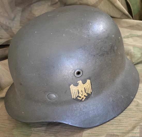 WW2 German Army Single Decal M40 Helmet