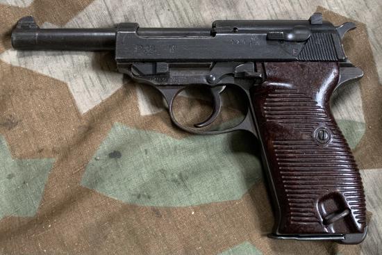 Deactivated WW2 German Walther P.38 Pistol