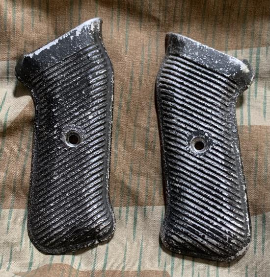 Aluminium Grips For WWII German MP40