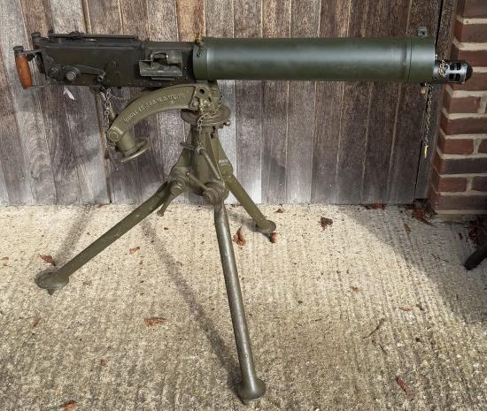 Deactivated WW2 Vickers Gun