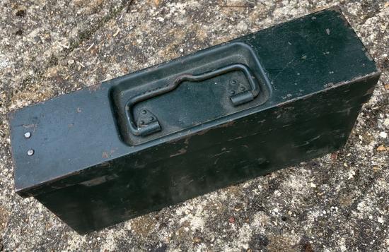 WW2 ZB37 Ammo box with belt