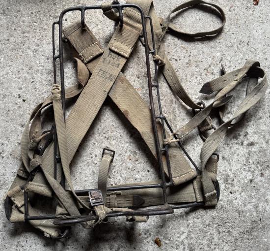MG34/42 Tragegestell 43 Ammo can backpack