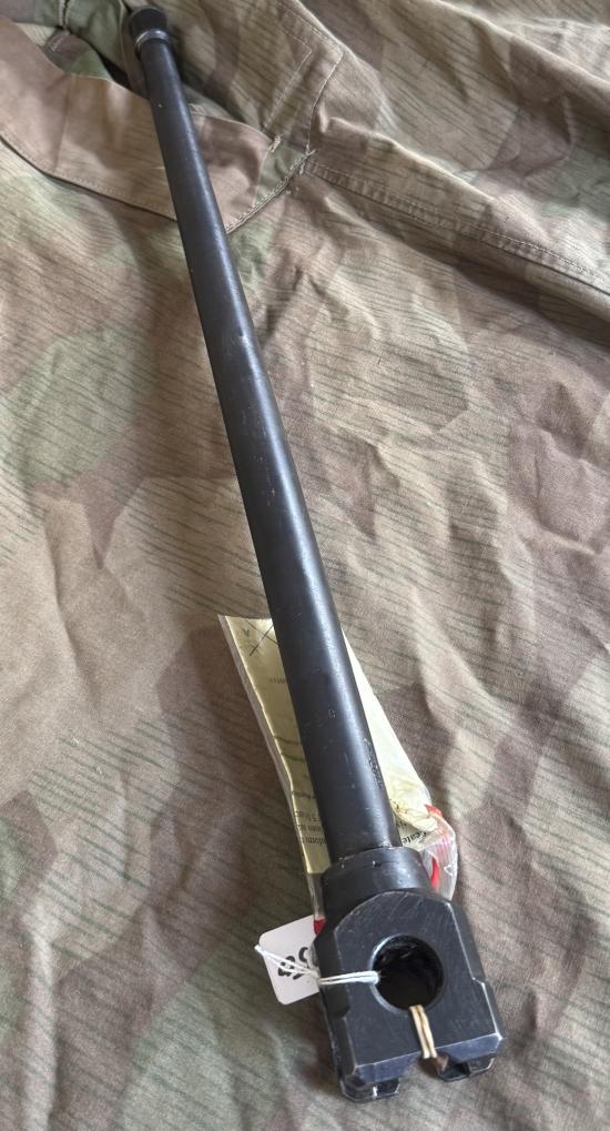 Deactivated WW2 German MG42 barrel