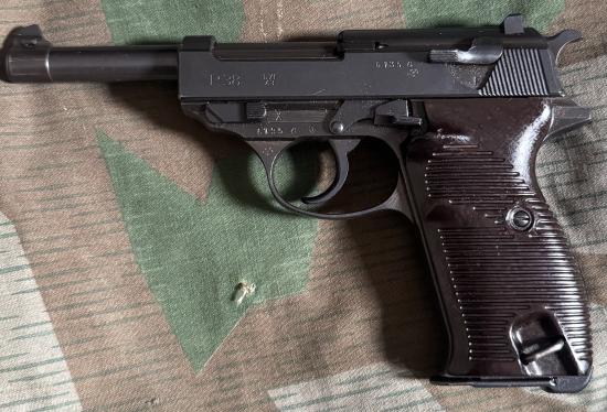 Deactivated WW2 German P38 Pistol