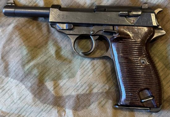 Deactivated WW2 German P38 Pistol